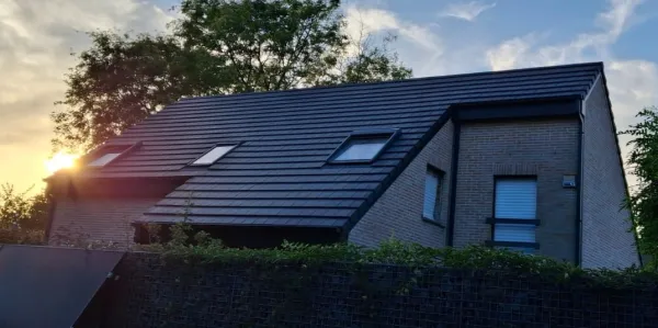 Hellend dak met Actua dakpan